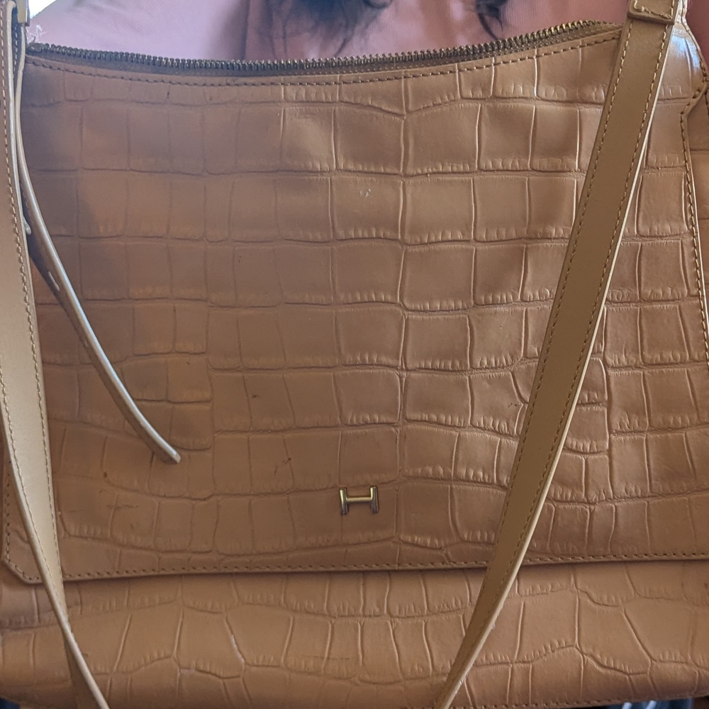 Crocodile Embossed Saddle Crossbody  Leather Tote Bag